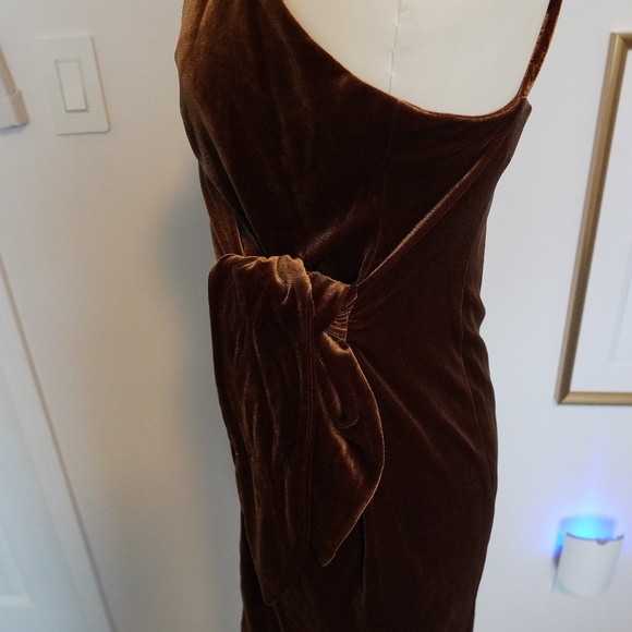 NWT House of CB London Velvet Wrap Dress (M) 045 - Picture 3 of 8